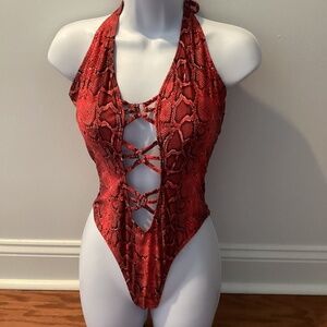 SNAKESKIN PRINT ONE-PIECE SWIMSUIT